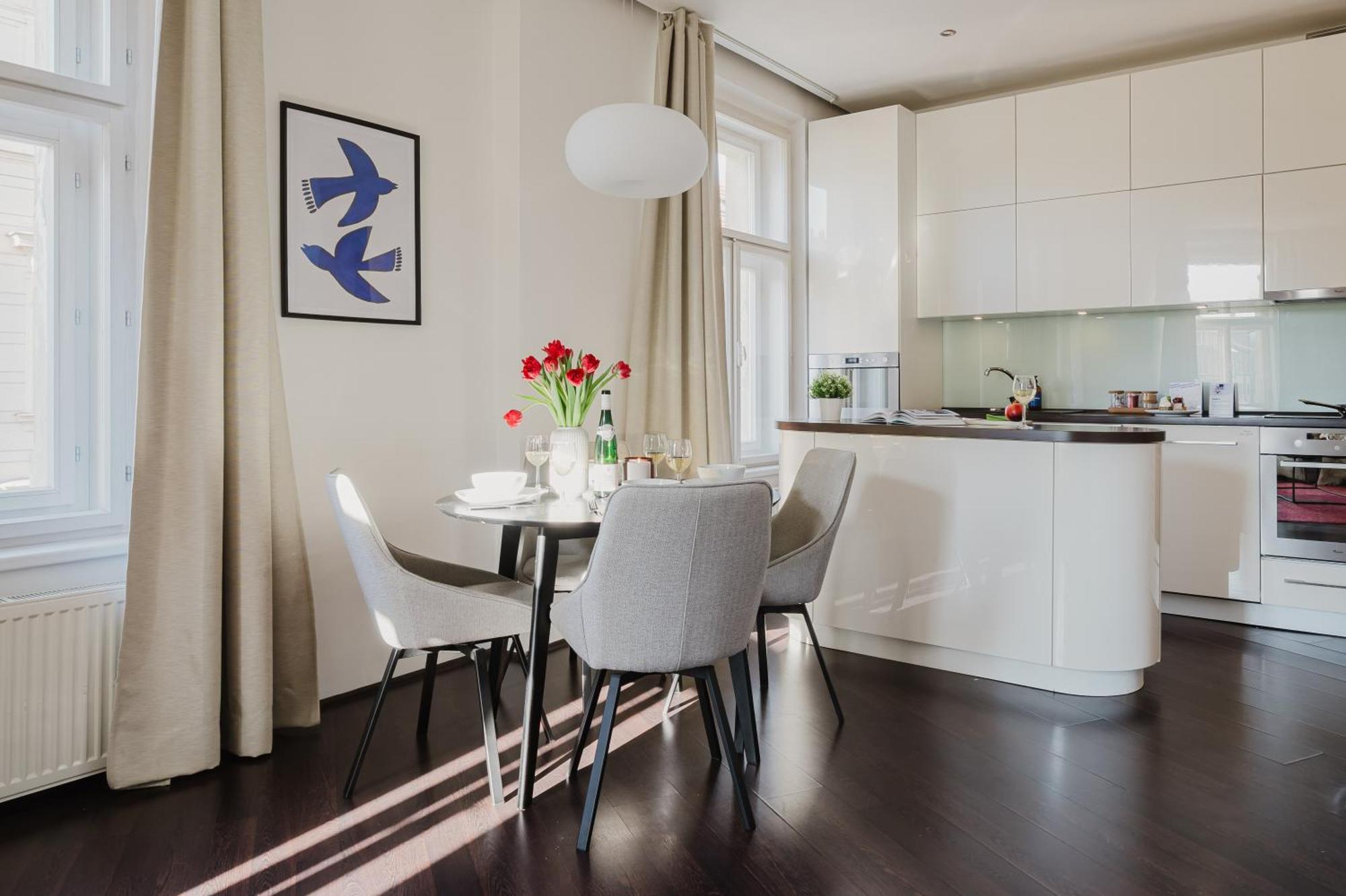 Prague Days - Stylish Apartment - Netflix - Hip District المظهر الخارجي الصورة